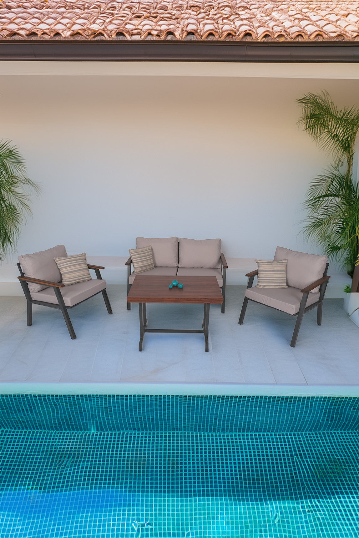 NEOKAS Bahçe Mobilyası, Modern Balkon Mobilyası, Suya ve Güneşe Karşı Dayanıklı 1 + 1 + 2  + MASA